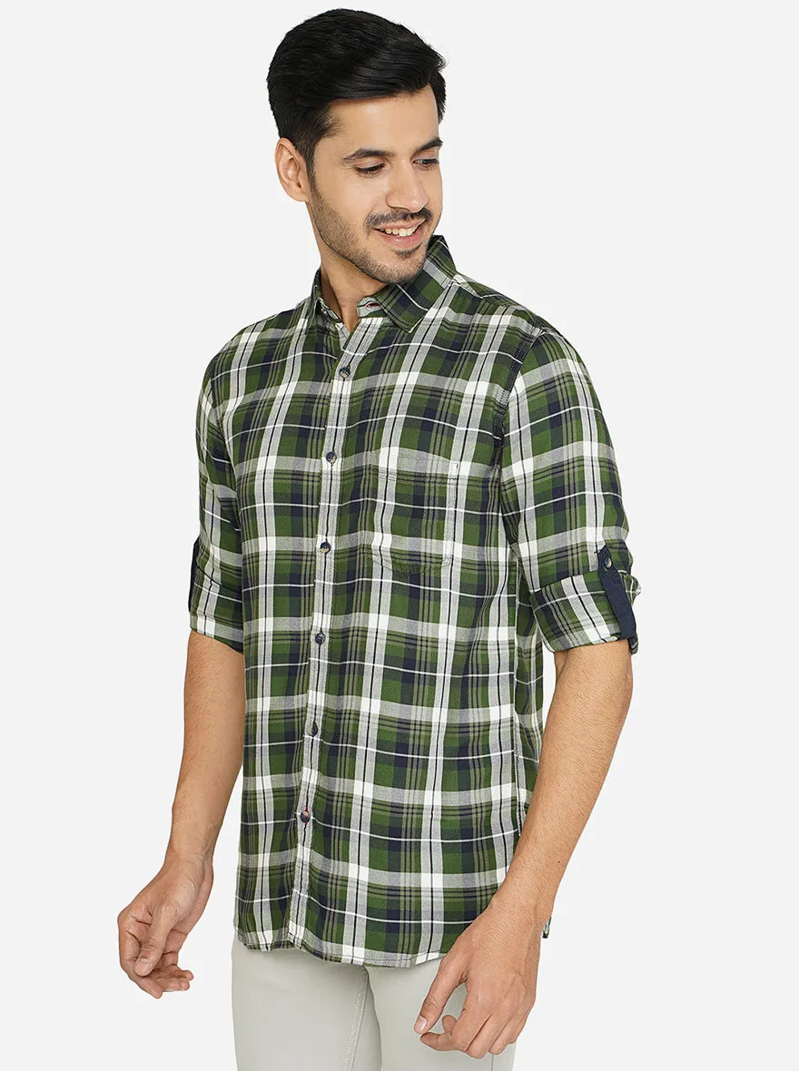 Green Checked Slim Fit Semi Casual Shirt | JadeBlue